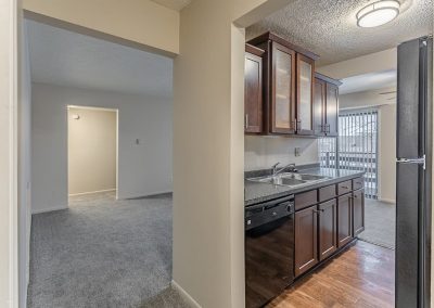 delta-square-apartments-rent-in-lansing-mi-gallery-10