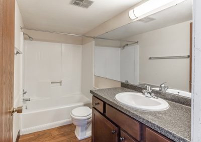 delta-square-apartments-rent-in-lansing-mi-gallery-16