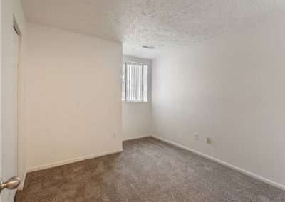 delta-square-apartments-rent-in-lansing-mi-gallery-2