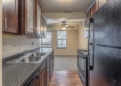 delta-square-apartments-rent-in-lansing-mi-gallery-25