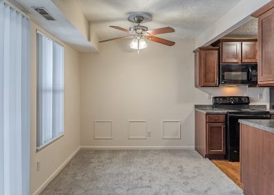 delta-square-apartments-rent-in-lansing-mi-gallery-4